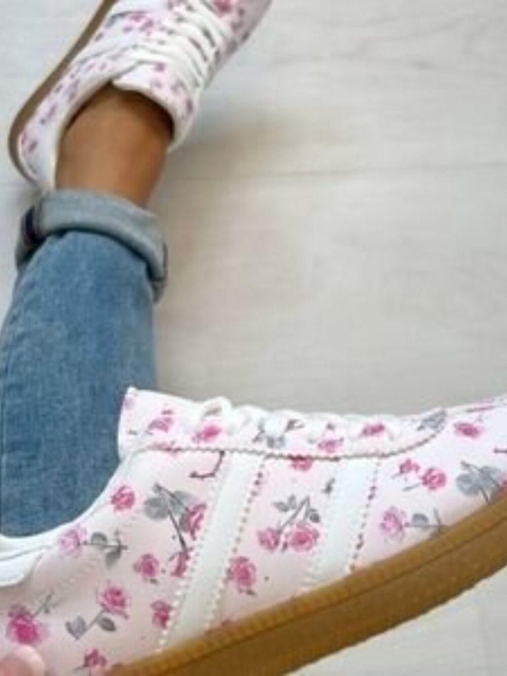 Pink Floral Sneakers Love Shack Fancy Vibe Womens Size 6 New in Box